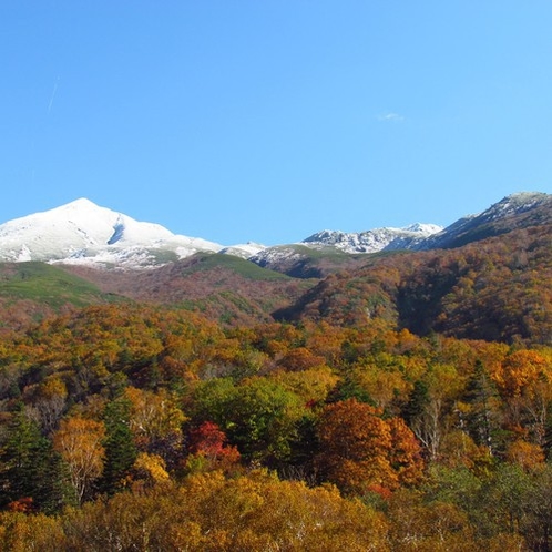 【風景】知床の紅葉は早いです。