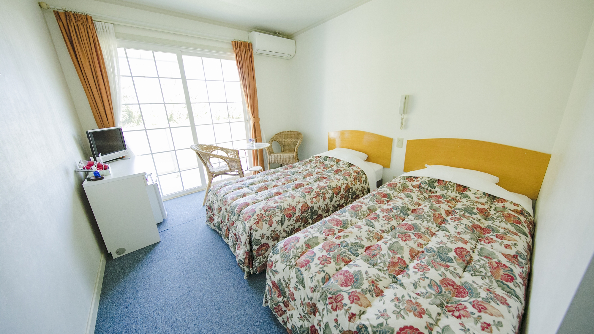 海側スタンダードツインのお部屋