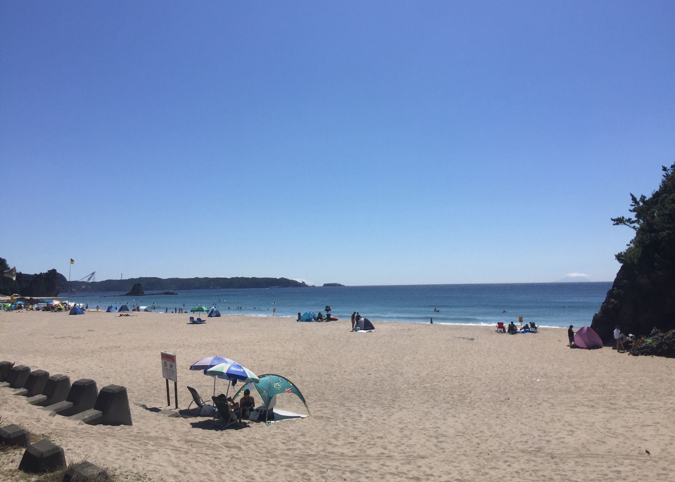 夏の吉佐美大浜