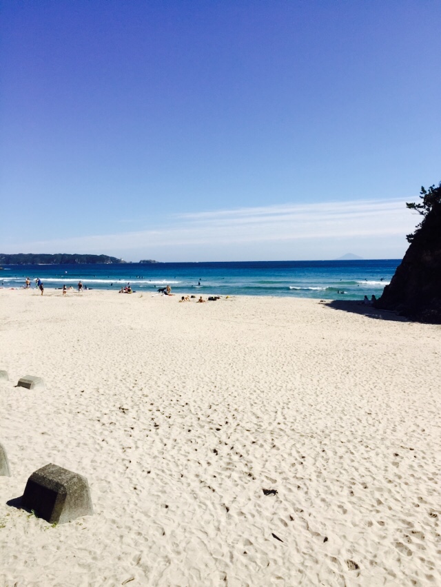 徒歩3分の吉佐美大浜ビーチ