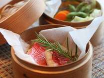 ☆夏限定レストランメニュー金目鯛のせいろ蒸し2段重ね