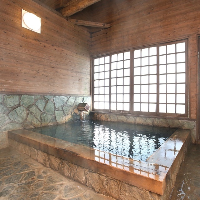 【素泊まり / 黒川観光の拠点】絶景露天＆美肌の湯を自由に満喫！ビジネス・遅い到着もOK