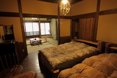 Example of a Japanese-Western style room
