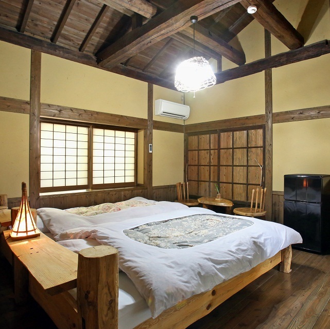 [Separate house/traditional Japanese-Western style room] with indoor bath and open-air bath