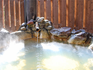 Annex open-air bath