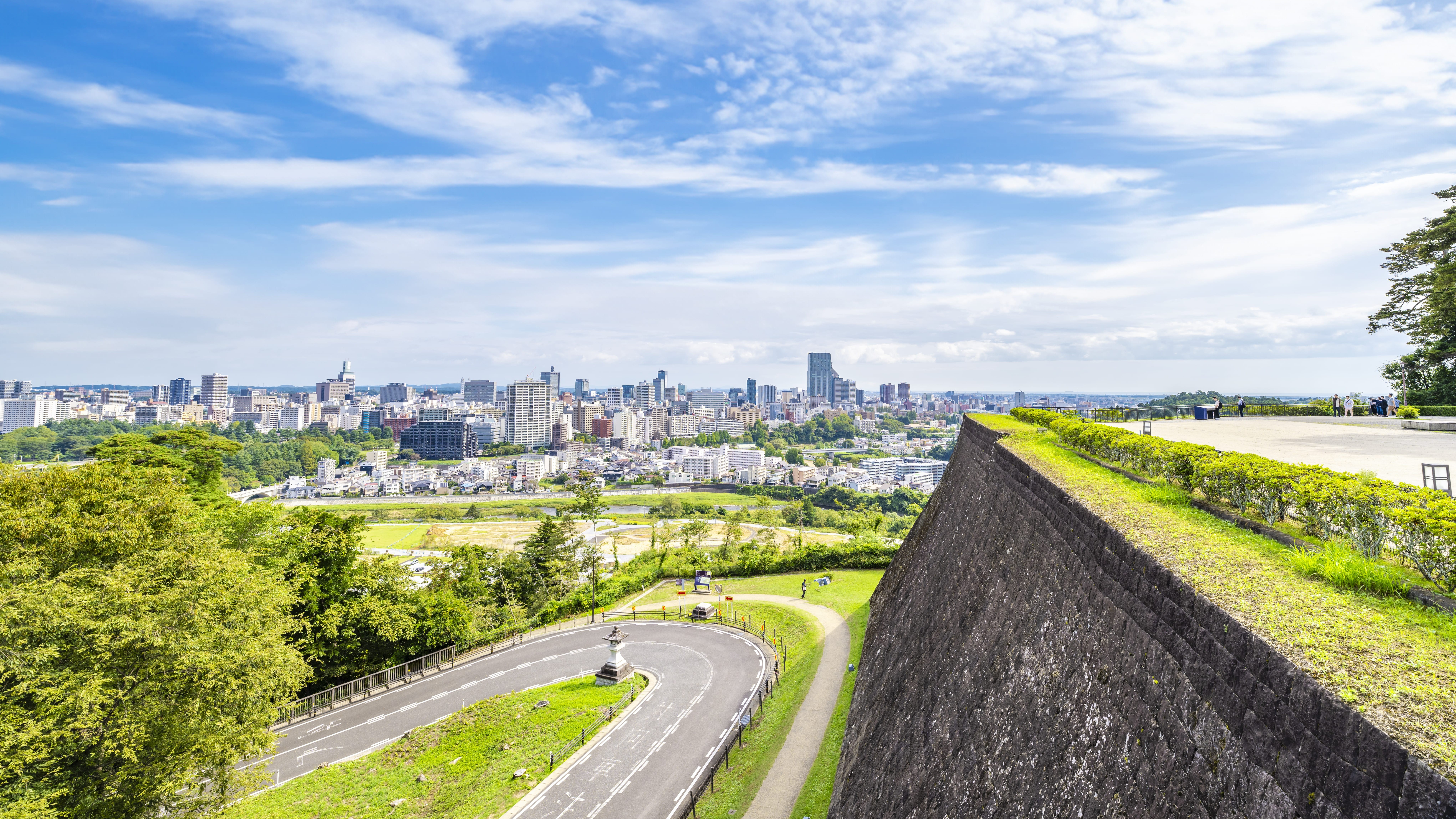 【仙台観光】仙台城址　仙台駅から「るーぷる仙台」で20分　写真提供：宮城県観光戦略課