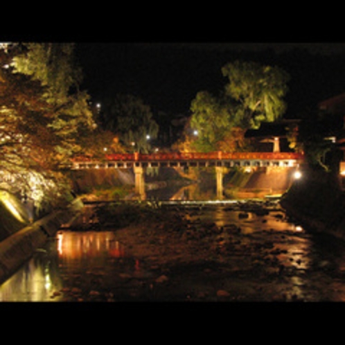 秋の中橋（夜景）