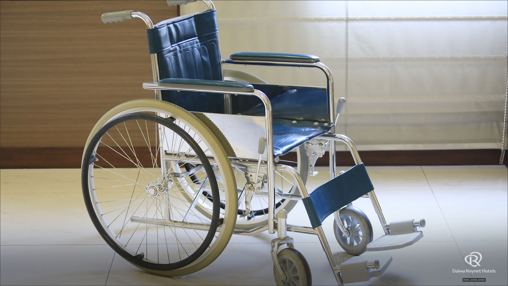 貸出用車椅子（フロントにて貸出）