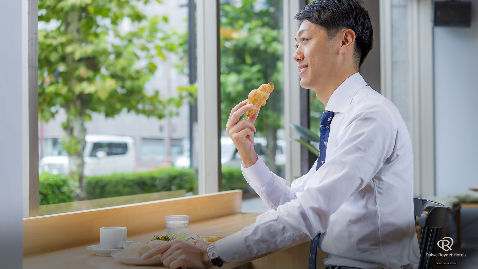 朝食会場イメージ