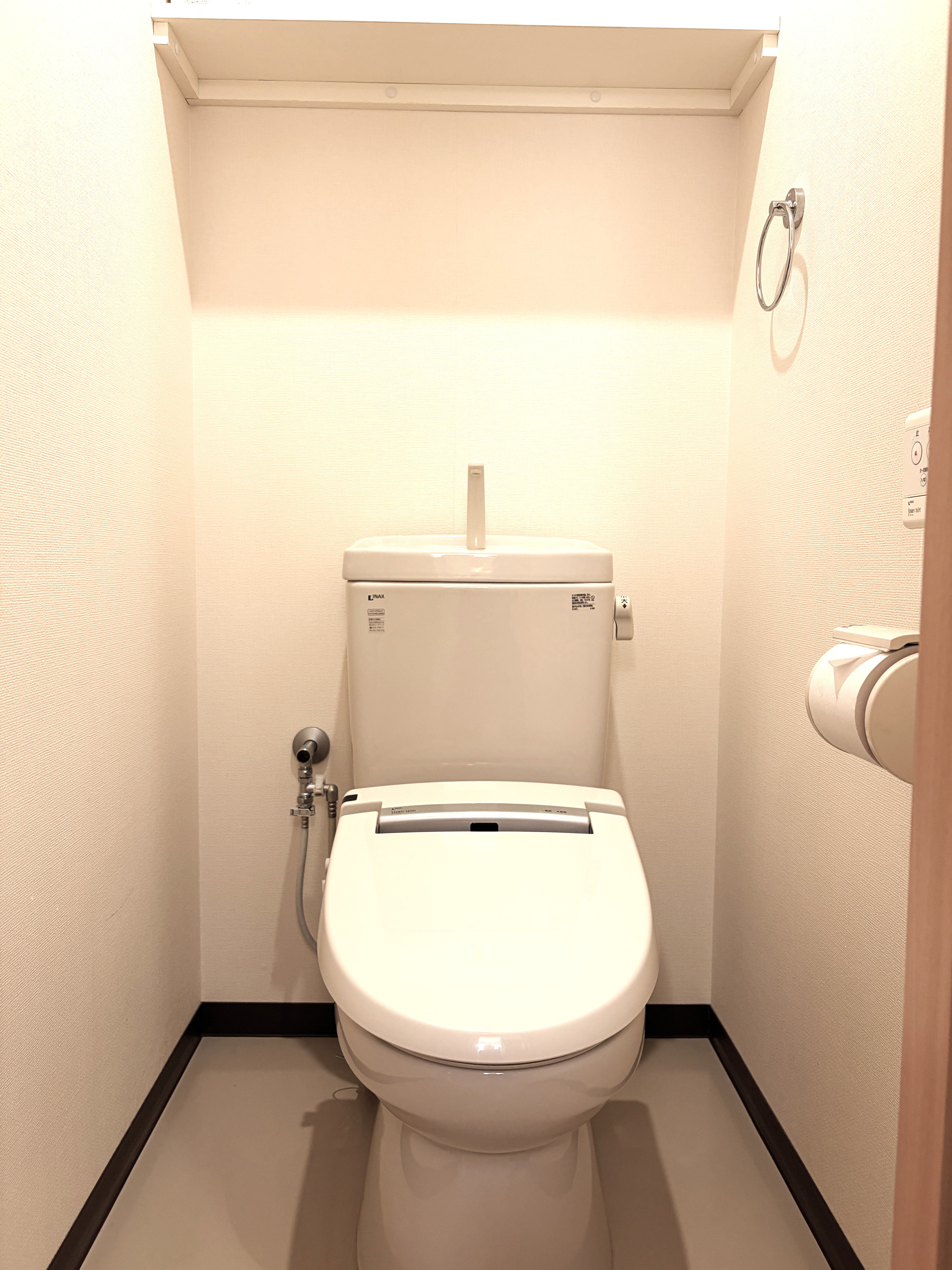 洗浄機付トイレ