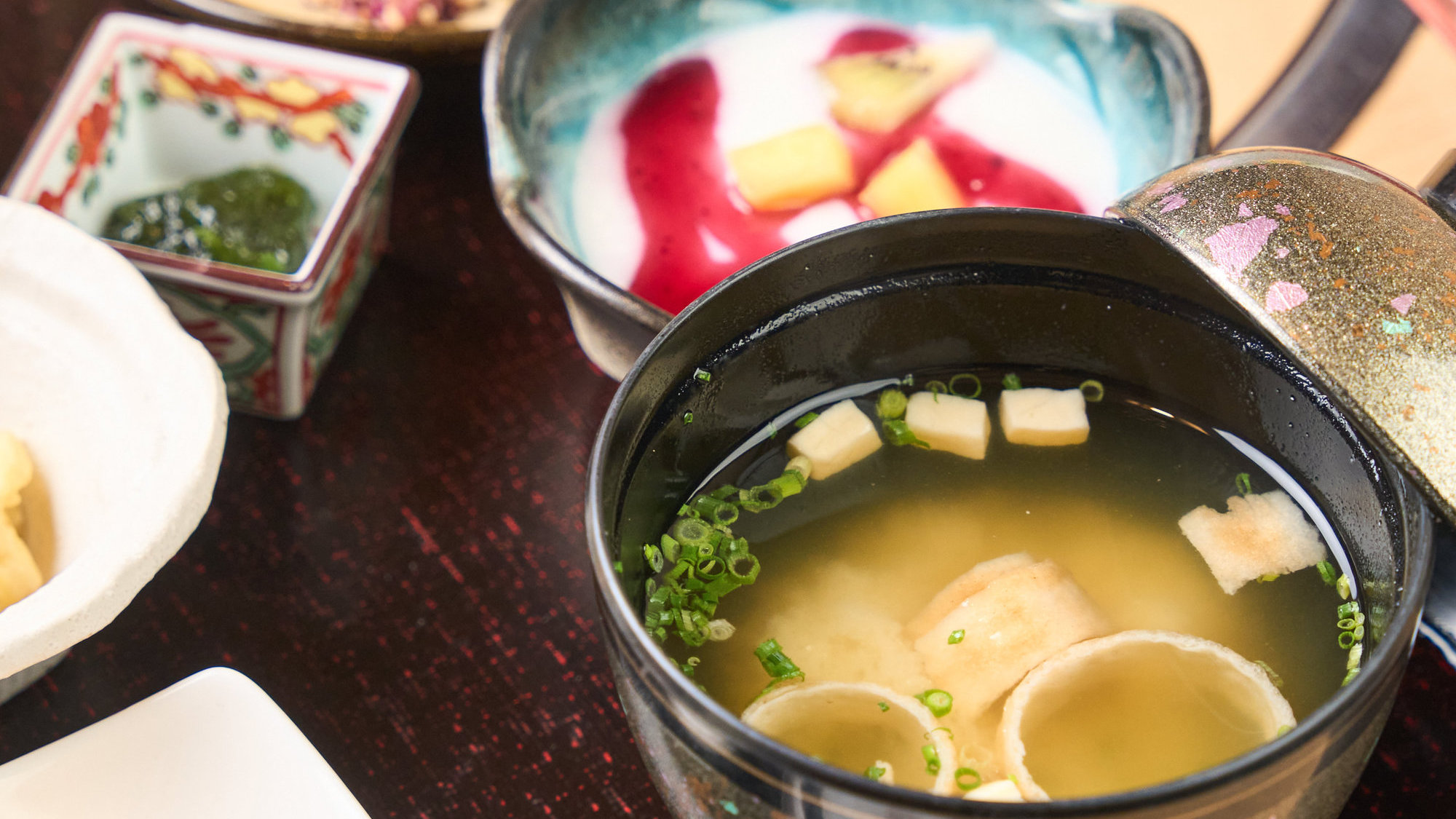 【朝食例】郷土の味にこだわり鹿児島の味をぎゅっと詰め込んだおかずの品々