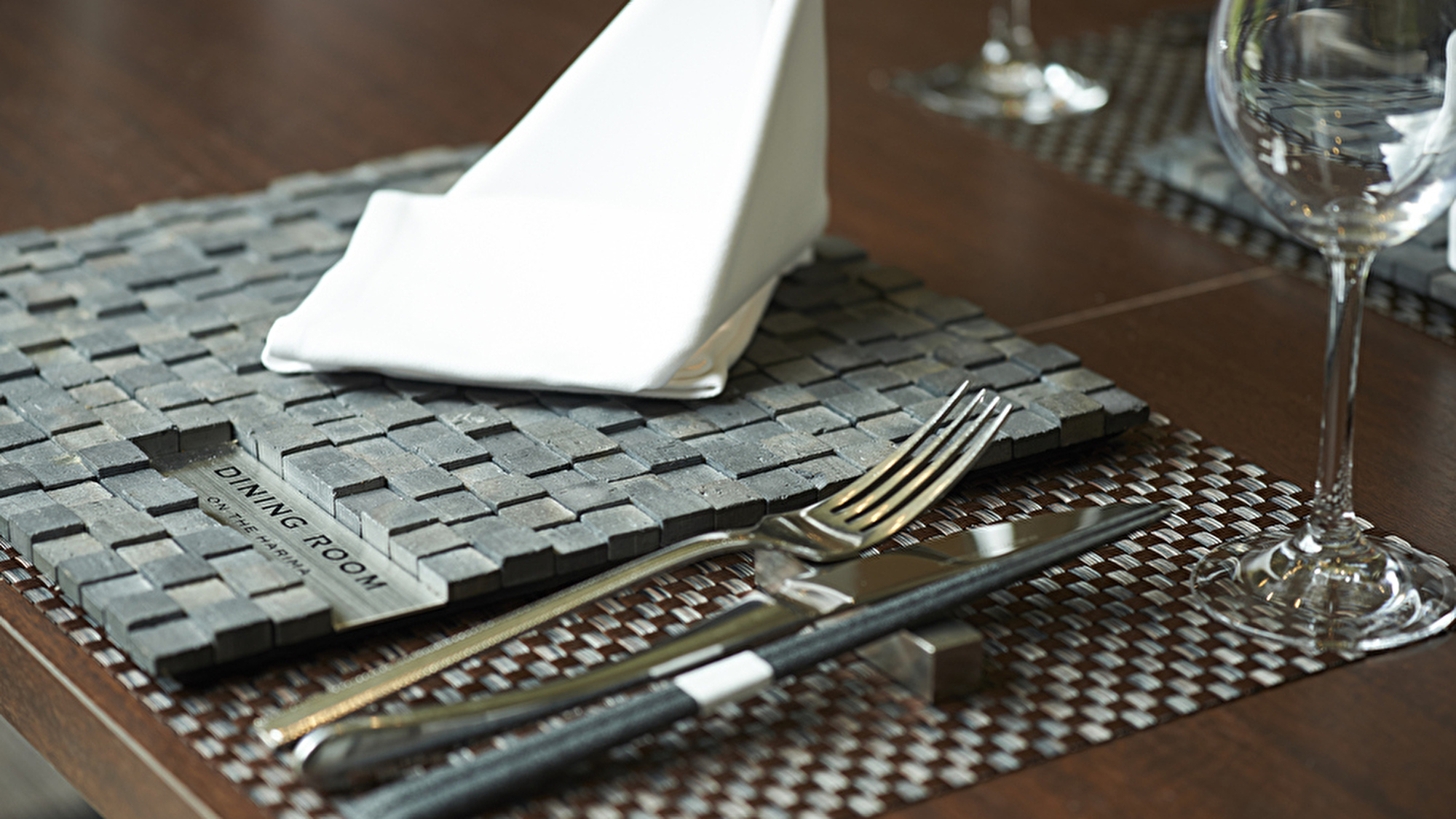 DINING ROOM ON THE HARIMA