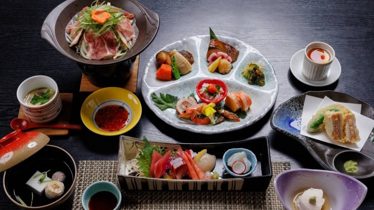 ■美味会席■飼育農家は県内1軒！！☆北越後ポーク陶板焼き■＋厳選旬魚お造り5点盛り☆