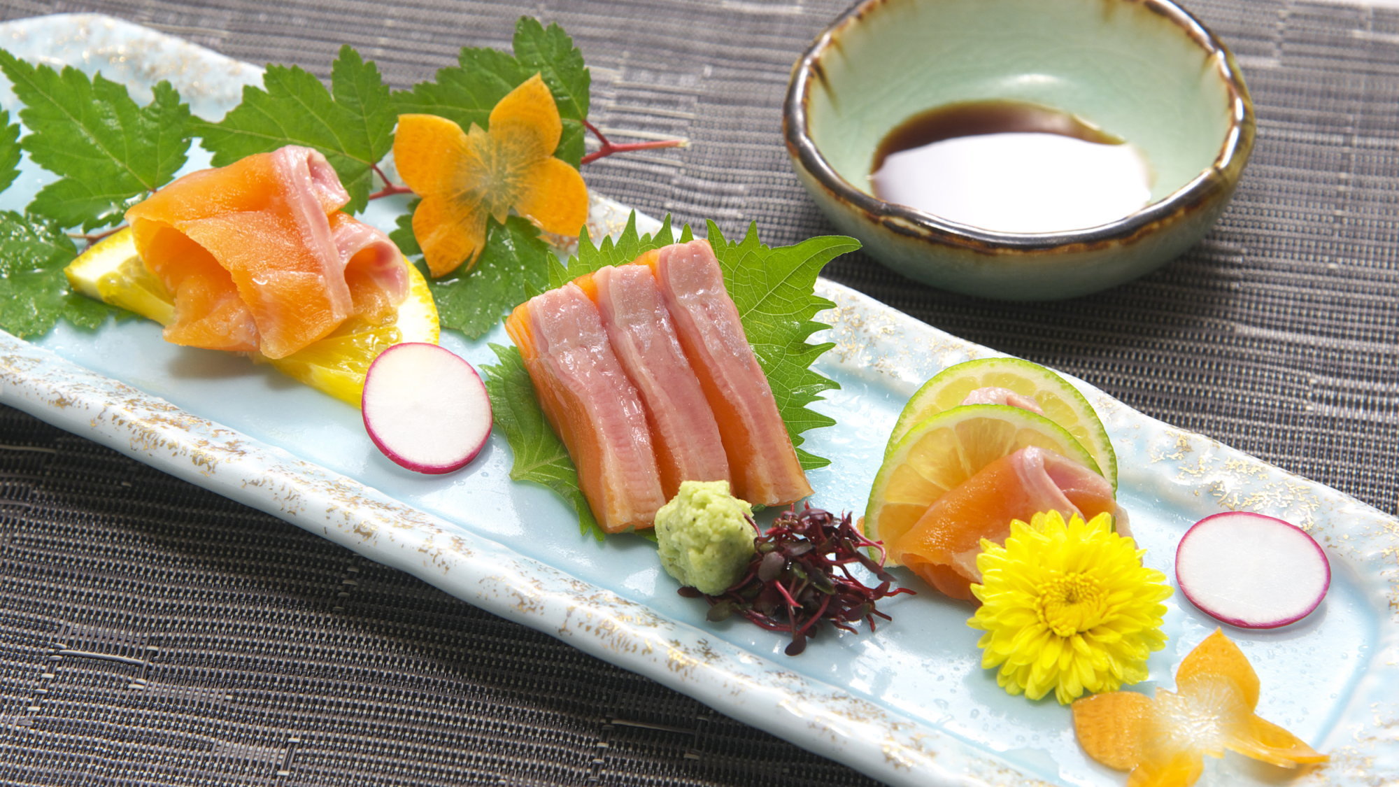 【直前割】日にち限定☆スタンダードプランの内容そのままで！山河会席料理＆貸切風呂無料