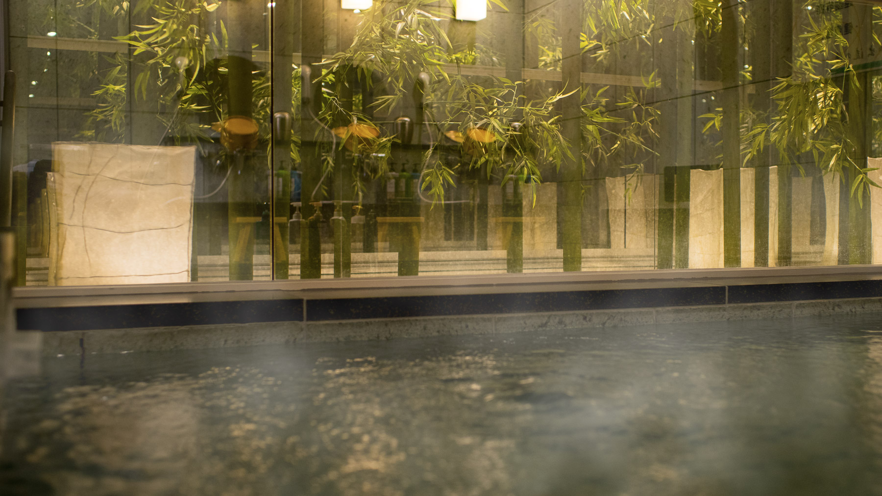 お仕事や旅の疲れをゆったり癒してください