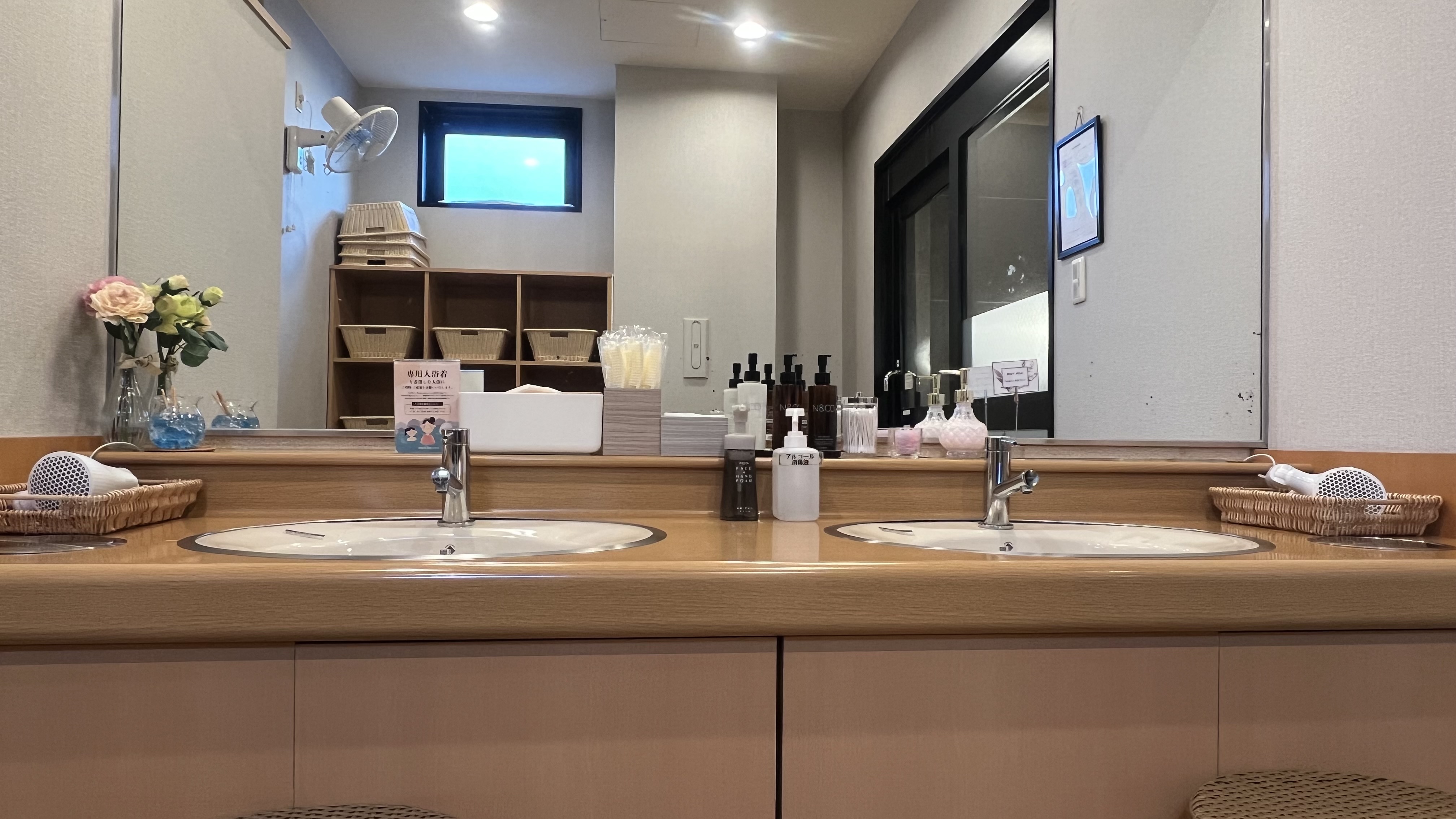 女性大浴場洗面台