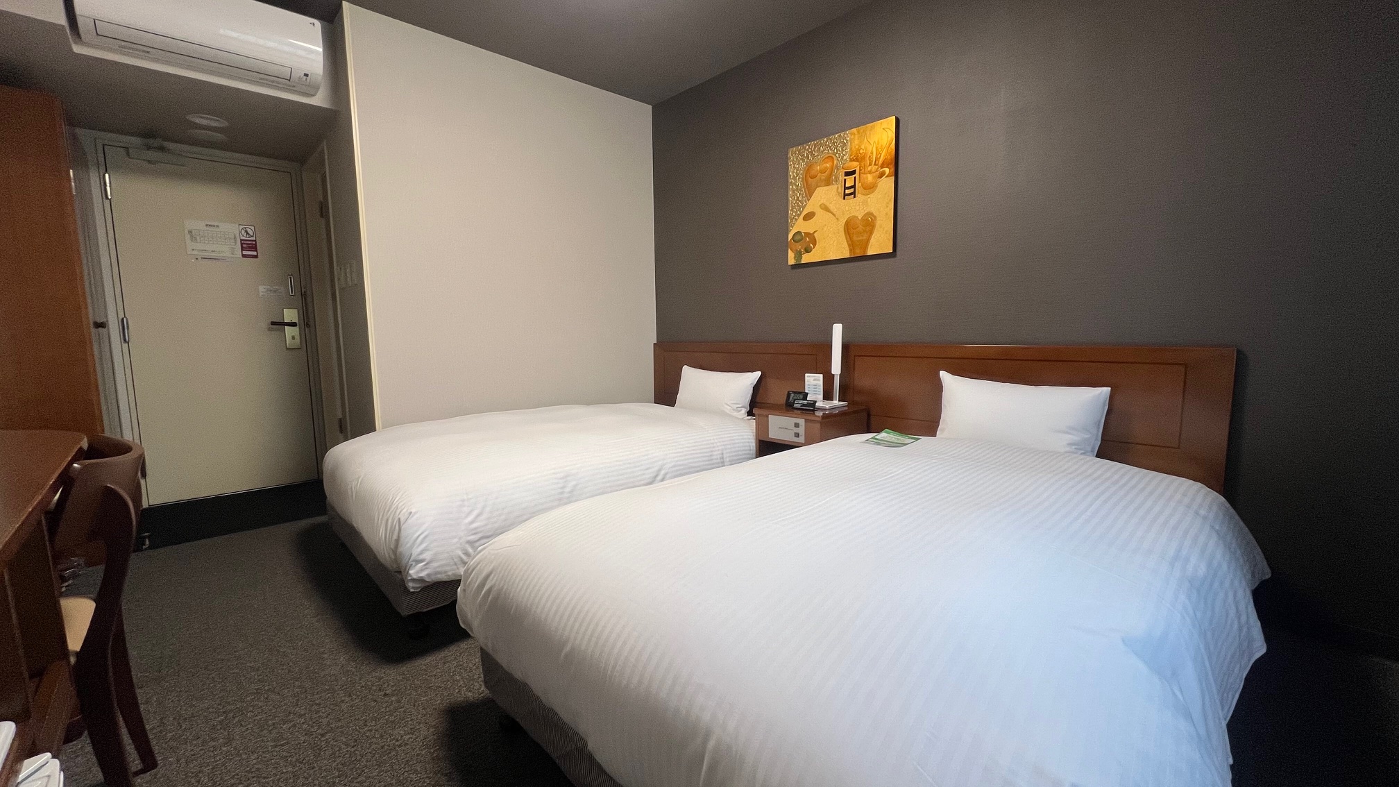 スタンダードツインルーム