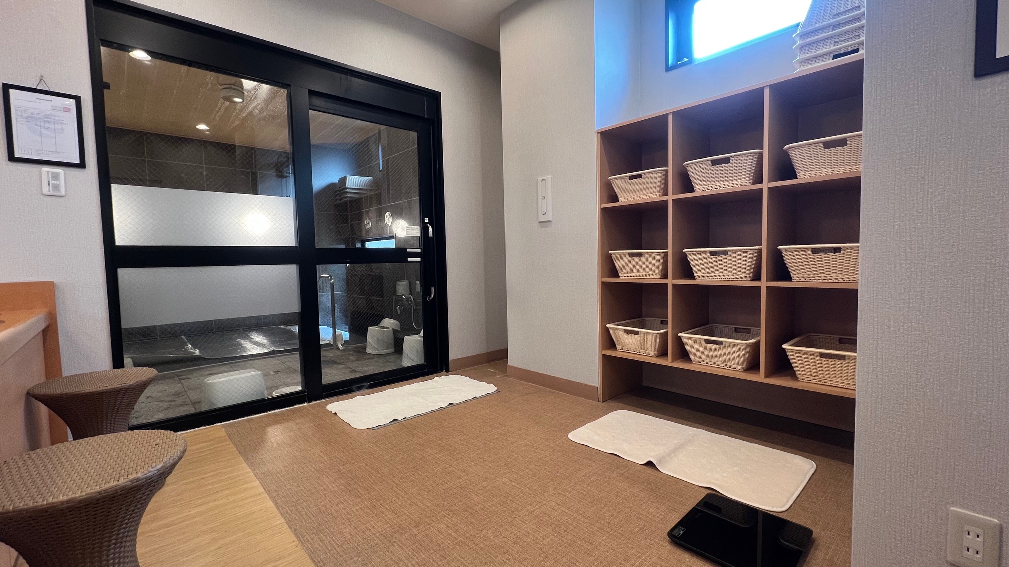 女性大浴場脱衣場