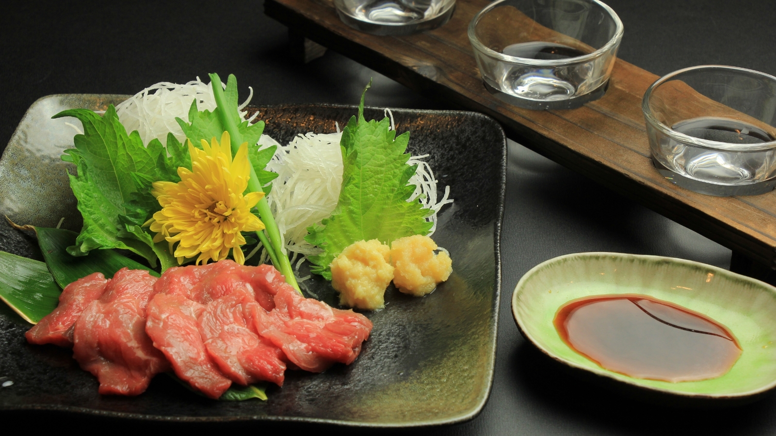 夕食-別注料理　しか刺し＆お酒の飲み比べ 