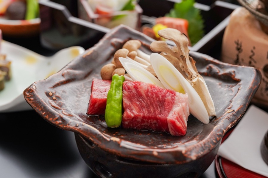 香る松茸3品と個室空間　料理重視のグループ向け会席