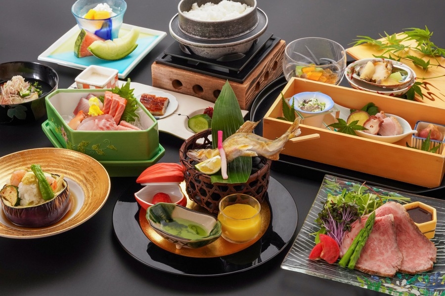 甘くとろけるブランド黒毛和牛「上州牛」を堪能◆四季折々の創作料理を料亭個室で味わう本格会席