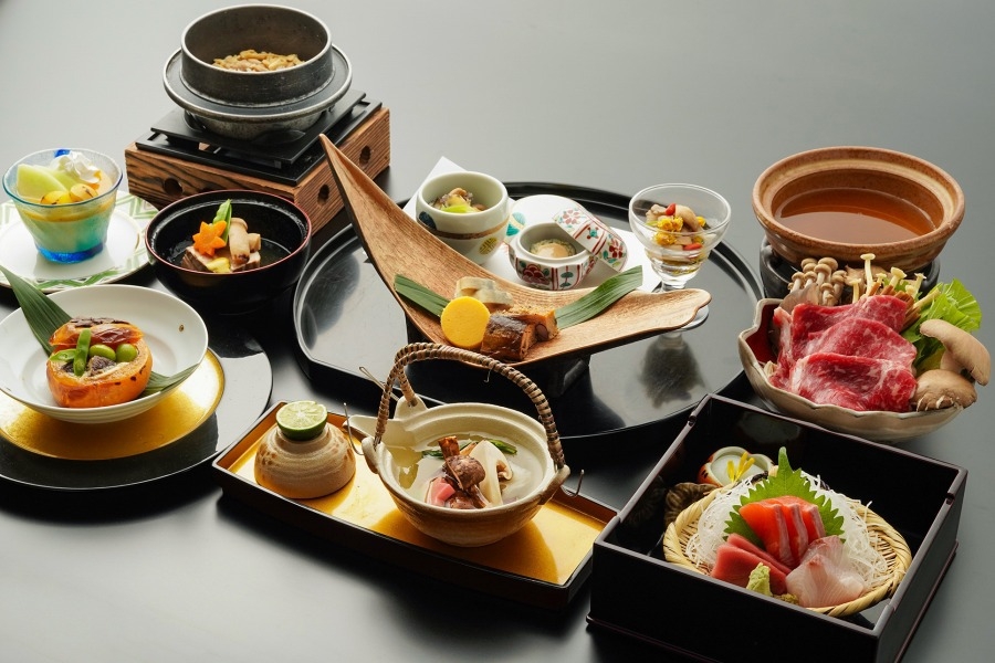 【個室料亭】四季を味わう本格会席｜旬の創作料理を満喫