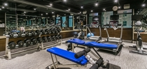 フィットネスセンター　Fitness Centre