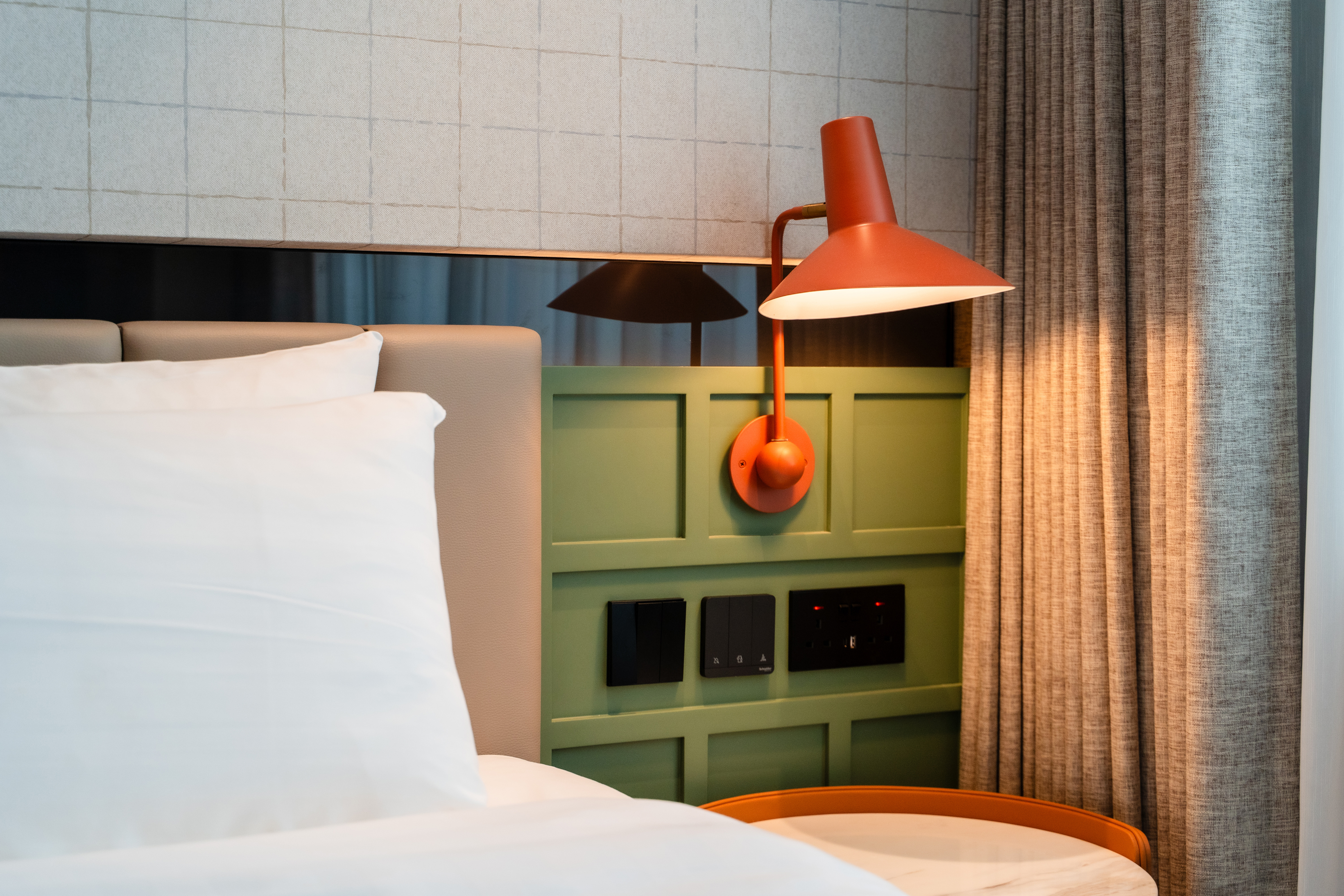 プラチナ　グランド　ルーム　Platinum Grand Room