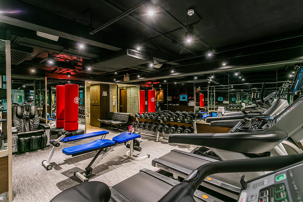 フィットネスセンター　Fitness Centre