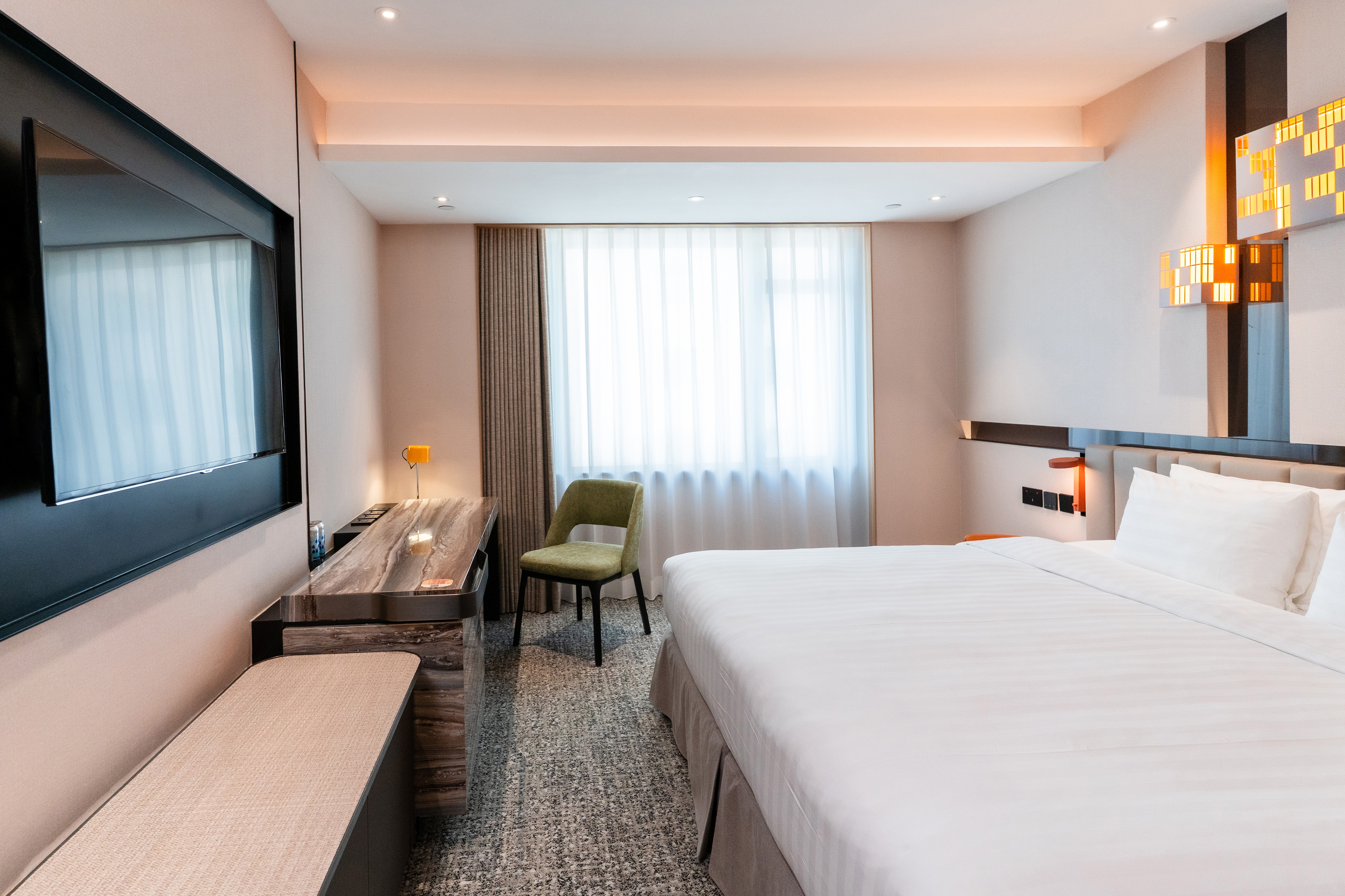 プラチナ　グランド　ルーム　Platinum Grand Room