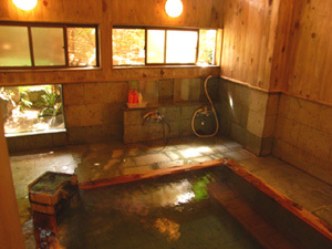 * Large communal bath (women's bath 2)
