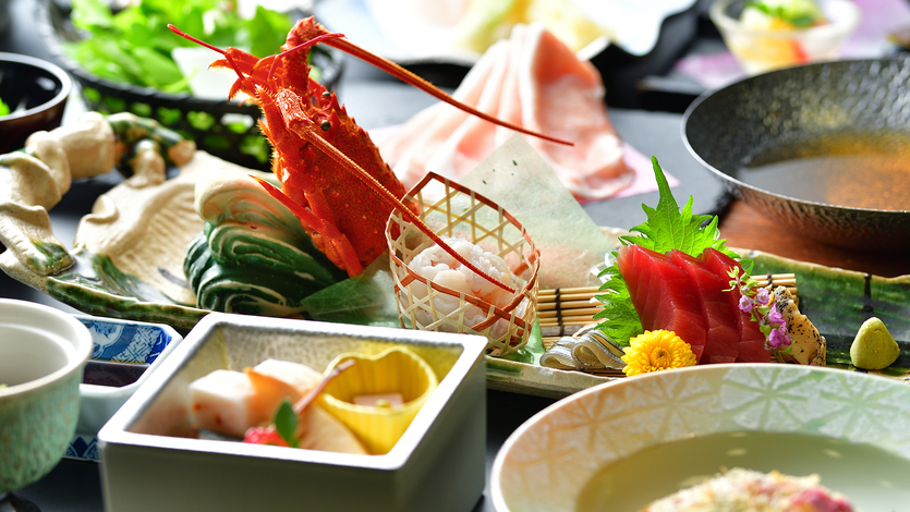 【早割４５】45日前迄のご予約で10％OFF 1泊2食 『創作会席プラン』天空露天風呂リニューアル！
