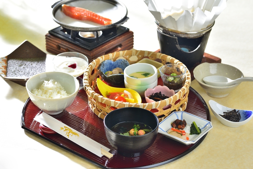 蒲郡500円券付き♪イセエビのお造りをメインに『創作会席プラン』1泊2食