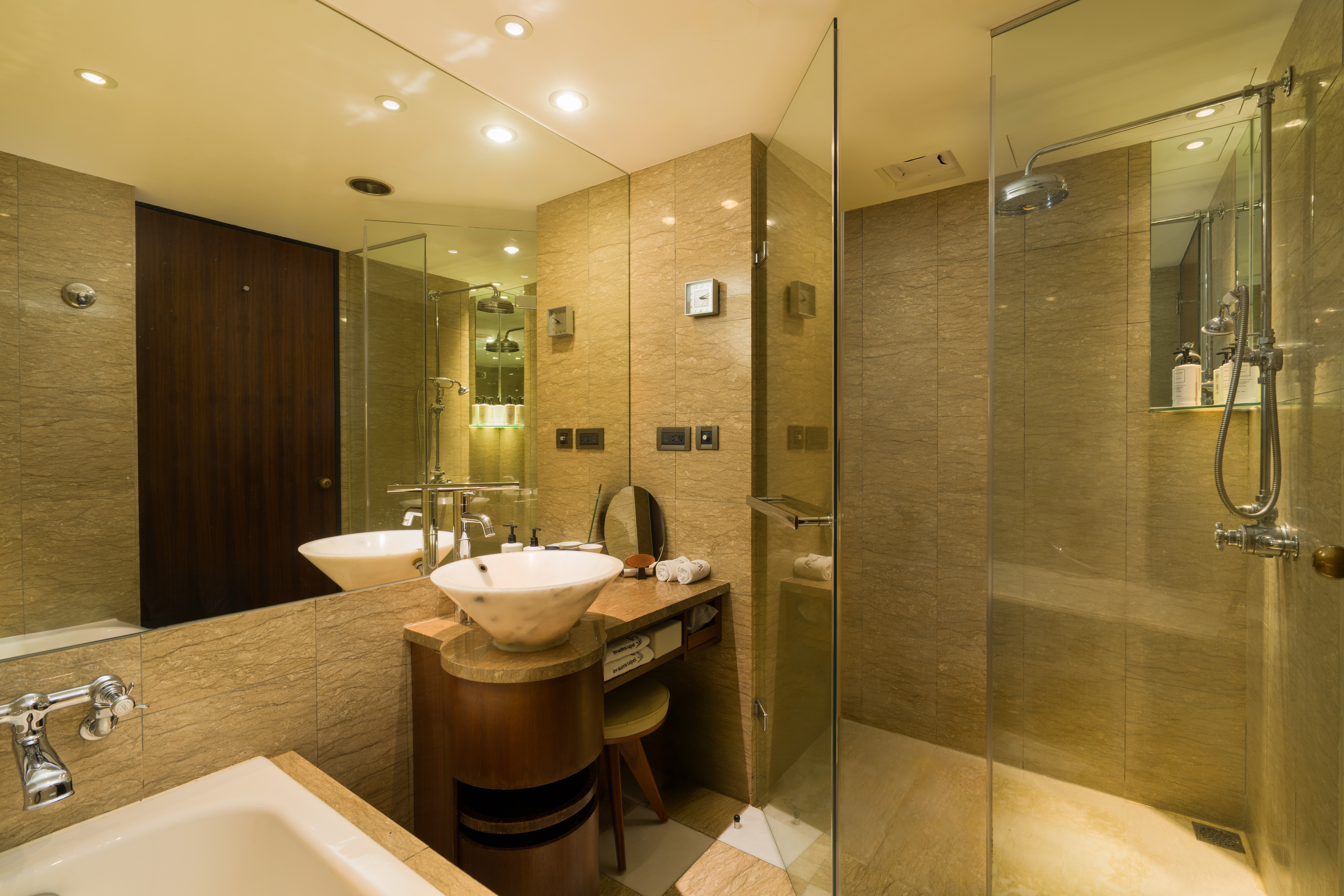 デラックス トリプルルーム