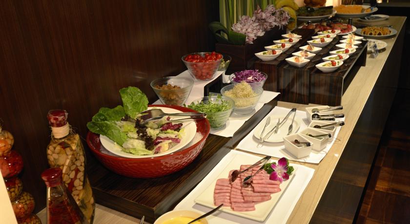 朝食