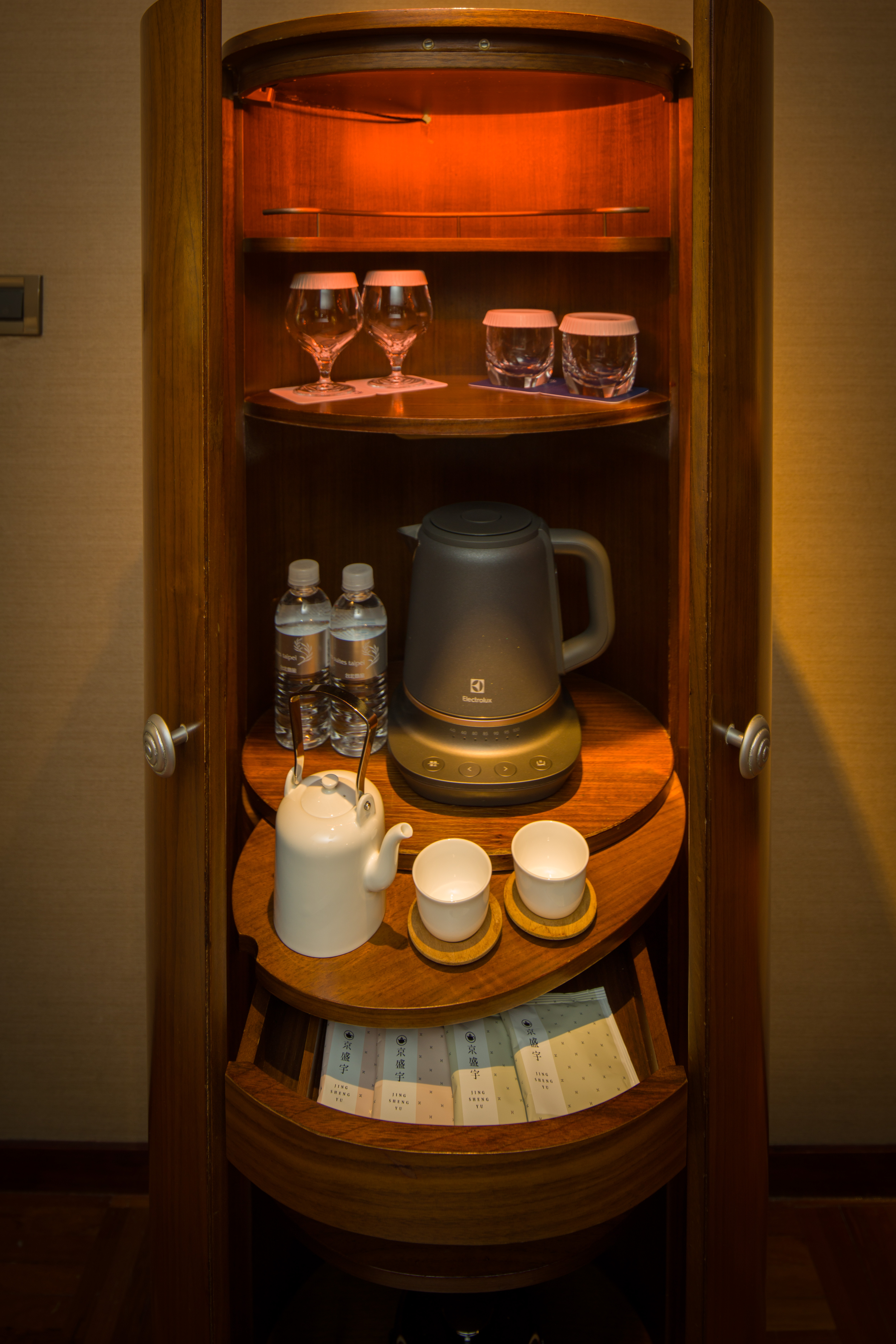 ジュニアスイート 1リビング&１ベッドルーム