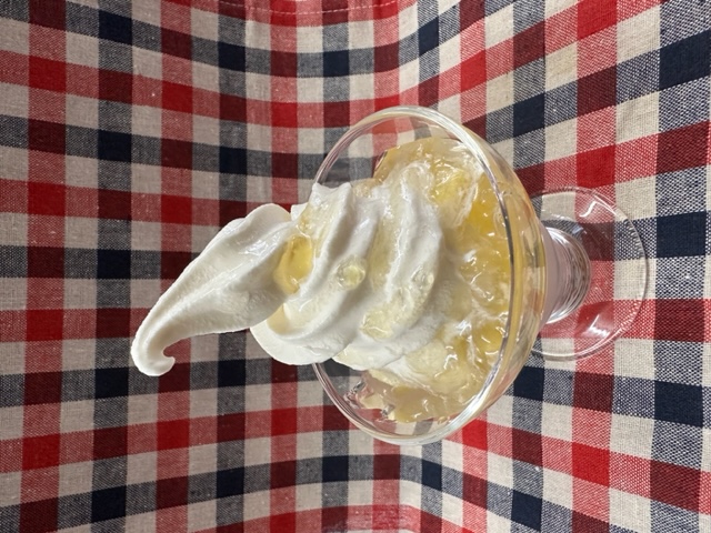 アイスクリーム（りんごジャム）