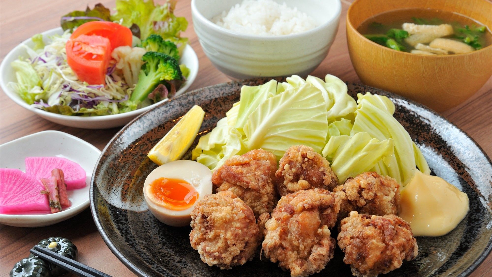 【二食付】人気のバイキング朝食 ＆〈料理長おすすめ選べる定食と信州名物『山賊焼き』付〉大満足プラン