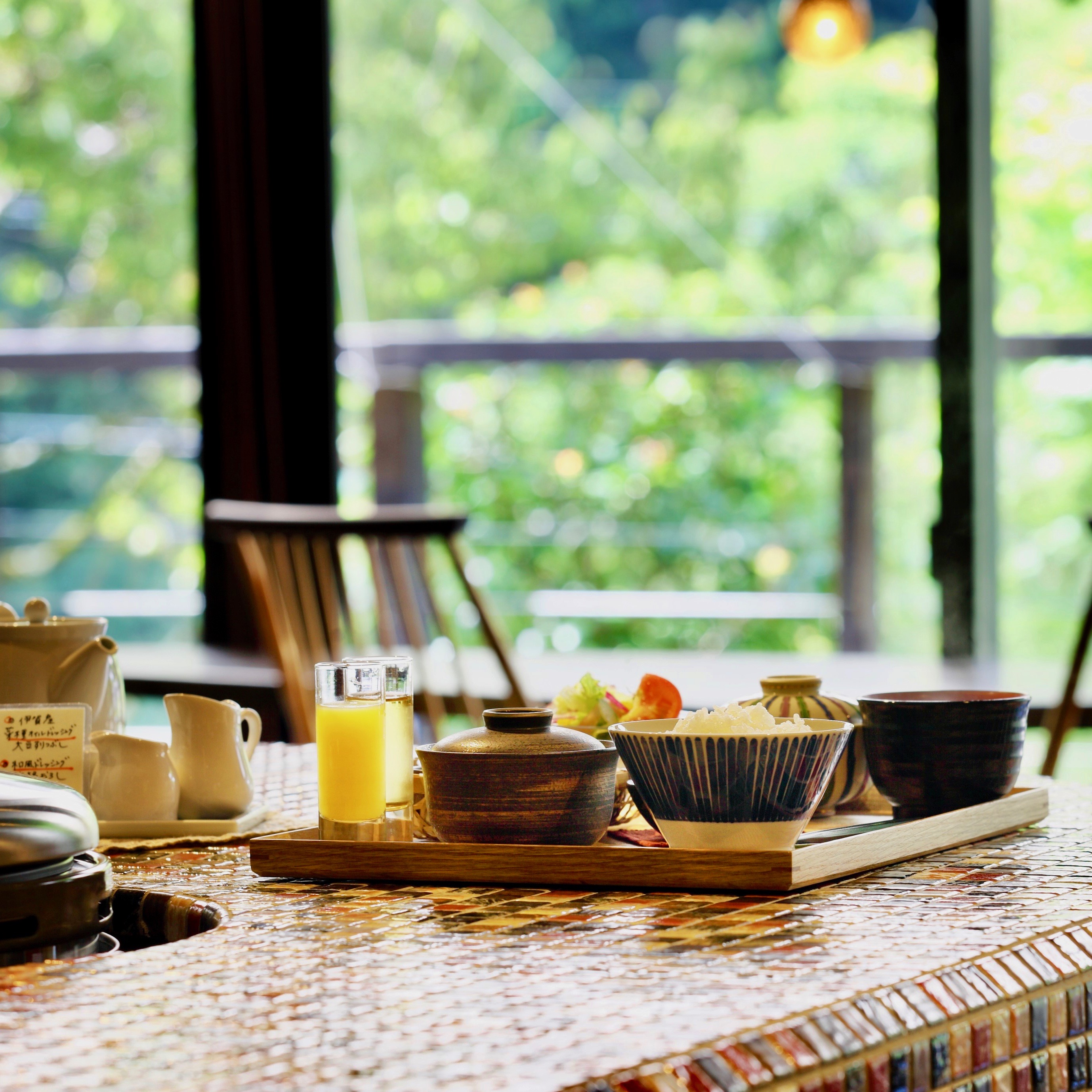 伊賀米コシヒカリをおいしく食べるがコンセプト☆伊賀のおいしい朝ごはん。おかわり制で提供します