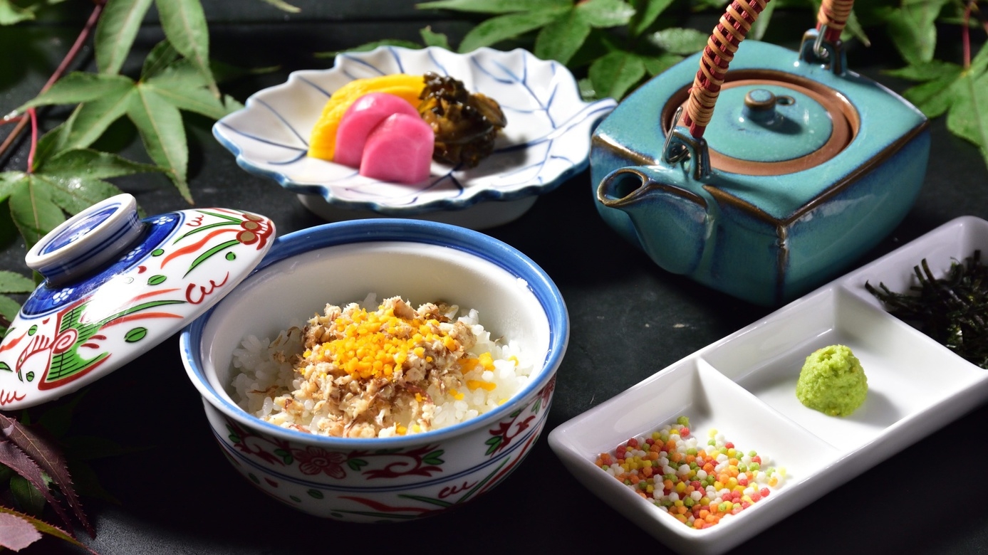 【1泊2食・スタンダードプラン】味だけでない！驚きと感動、心に残るお料理を☆彡温泉もゆっくり満喫♪