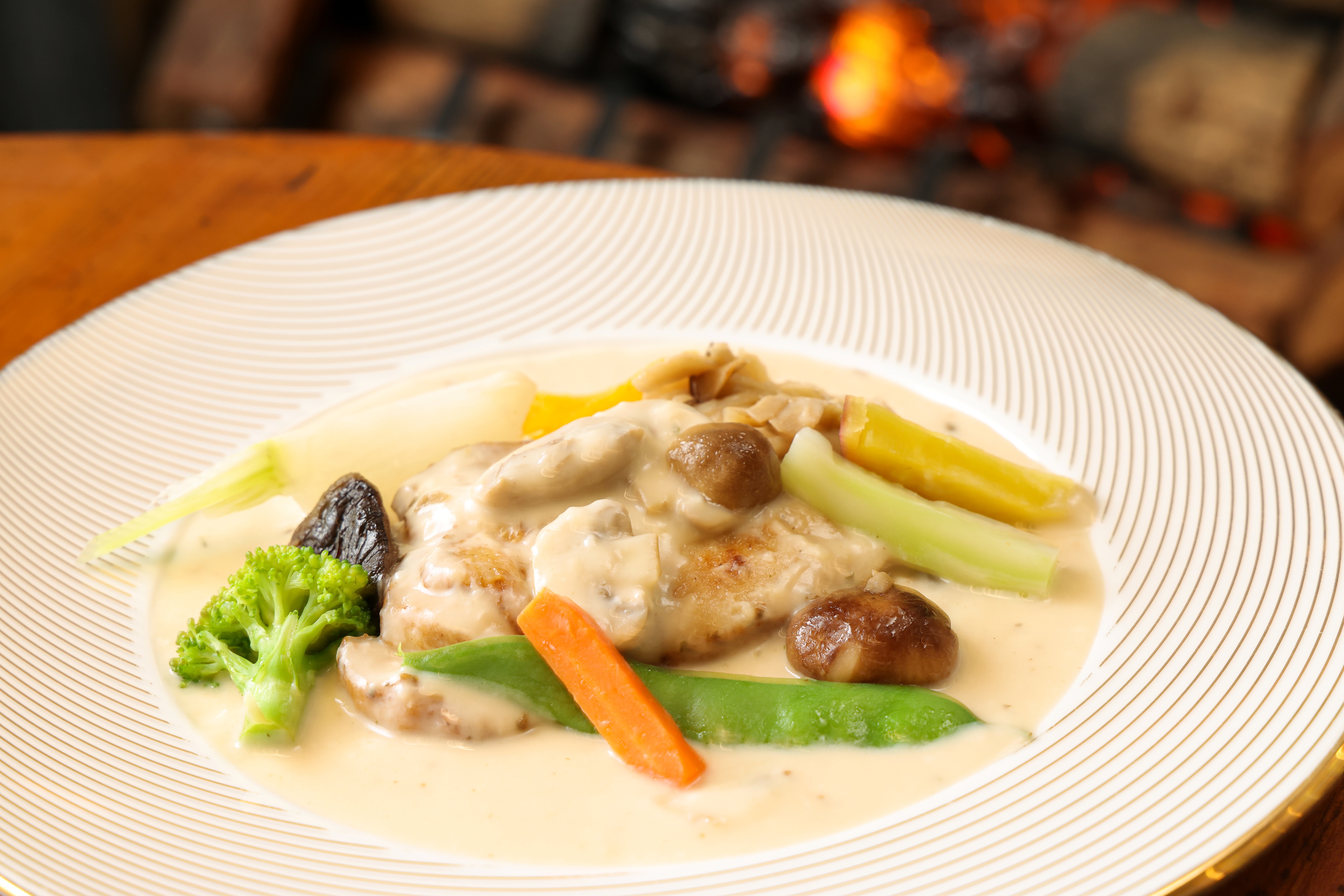 ほろほろ柔らか☆地地鶏のフリカッセクリーム煮