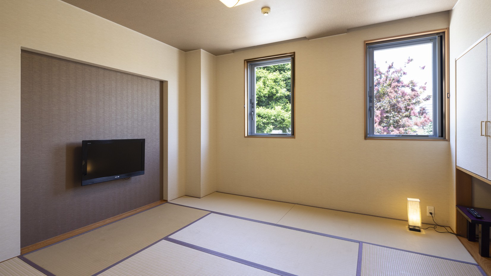 禁煙／和室Ａ [8畳間・トイレ付※アウトバス]｜全館禁煙