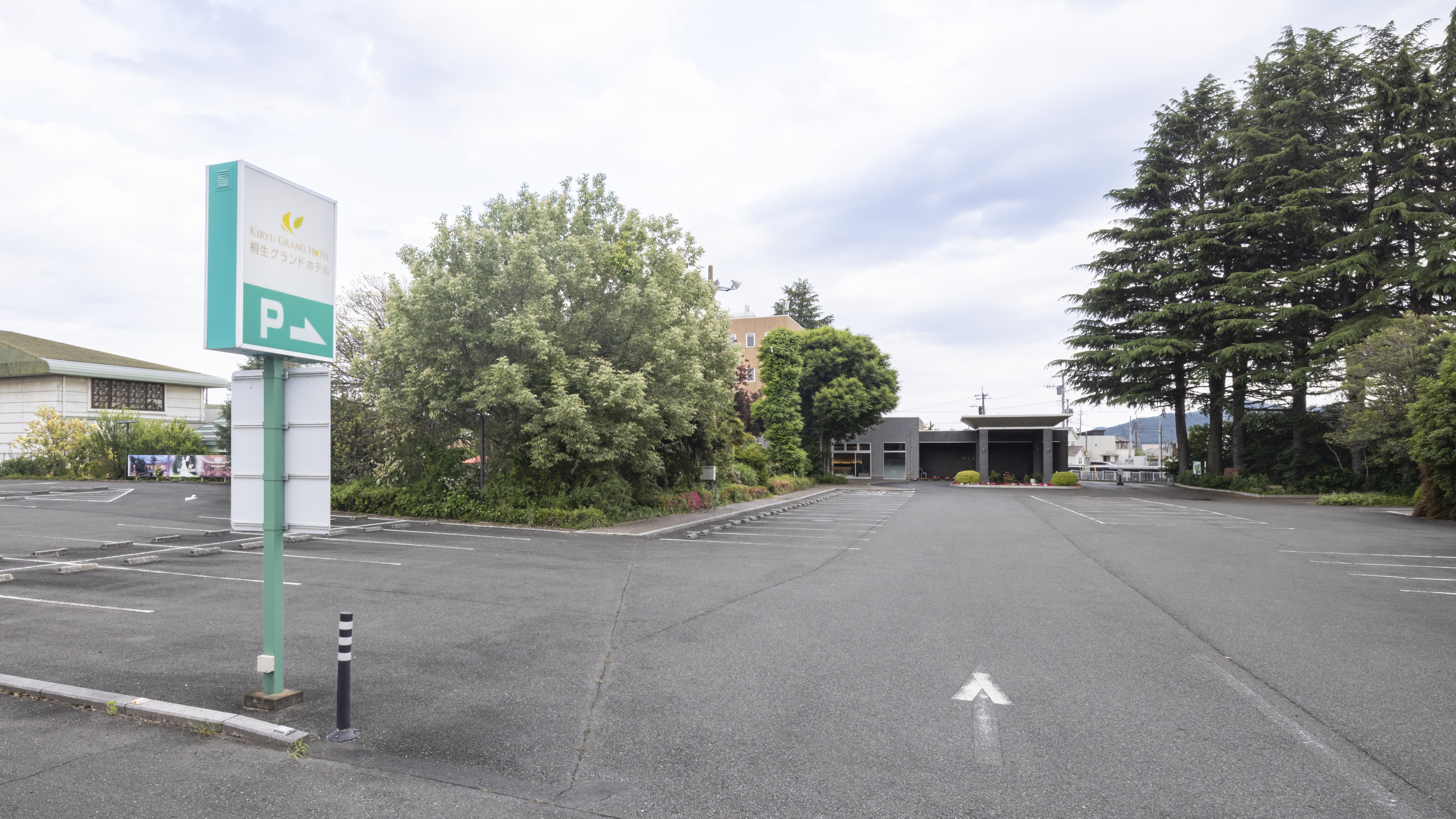 平面駐車場 150台