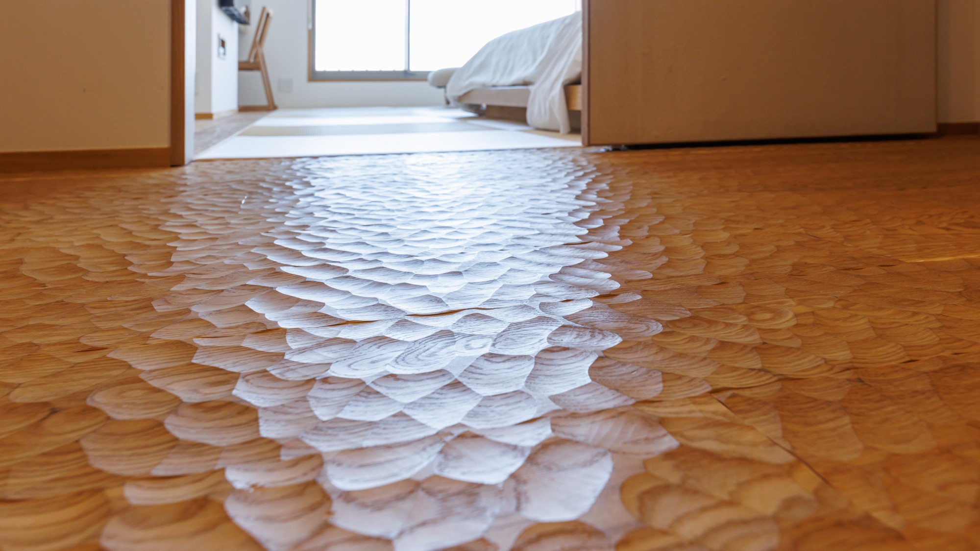 新ベッドの付いた二間付和室 エントランス