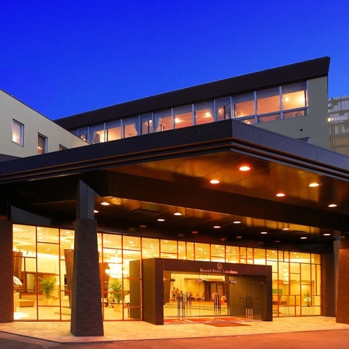 【楽天スーパーSALE】【家族限定★ファミリープラン】3名以上がお得にリゾートステイ♪【2食付き】