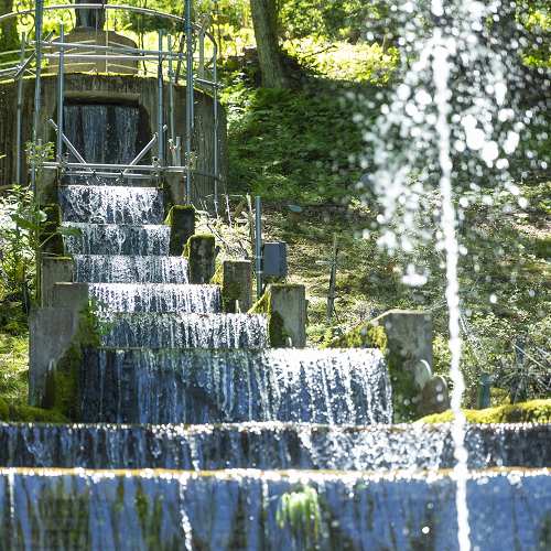 彫刻公園の噴水　涼やかな水の音