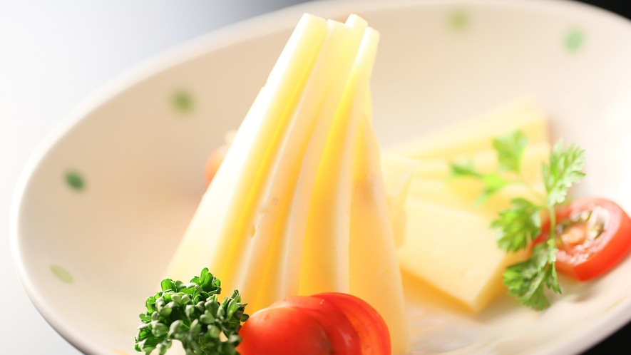 ■一品料理「山のチーズ」