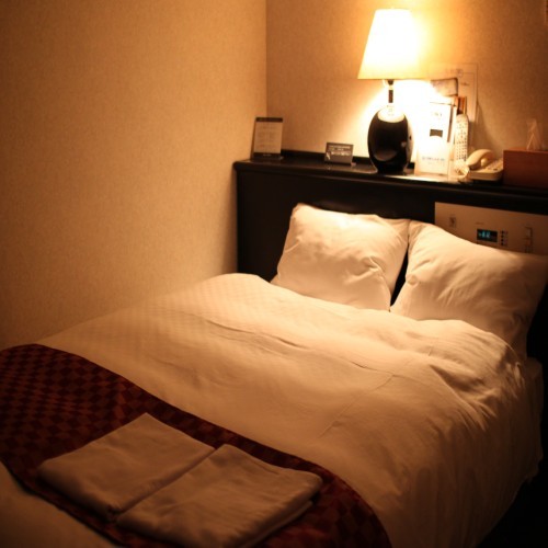 Double room night view