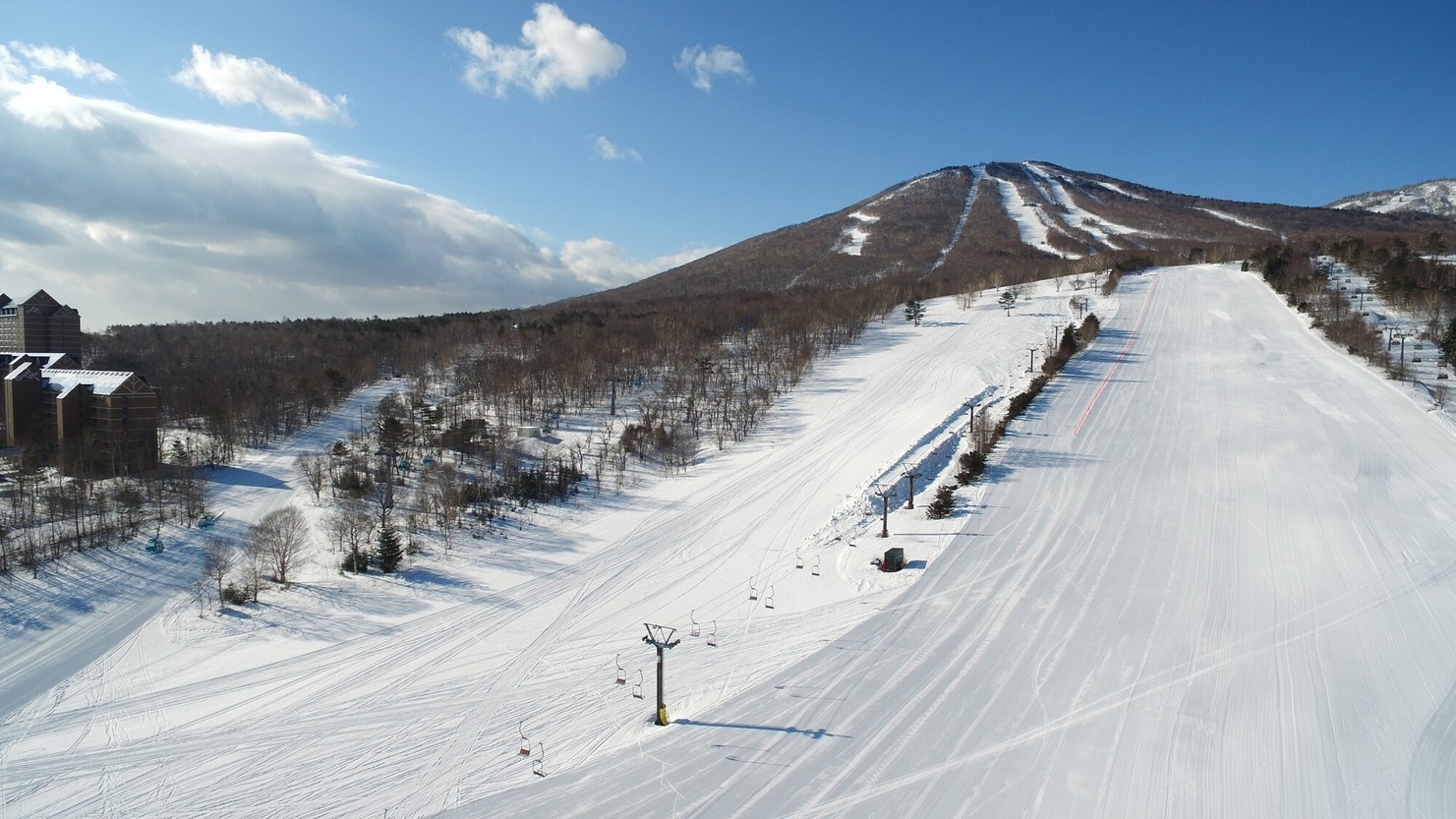 【安比高原スキー場1日リフト券付き】湯瀬温泉と郷土料理ビュッフェで冬満喫プラン〜2食付〜