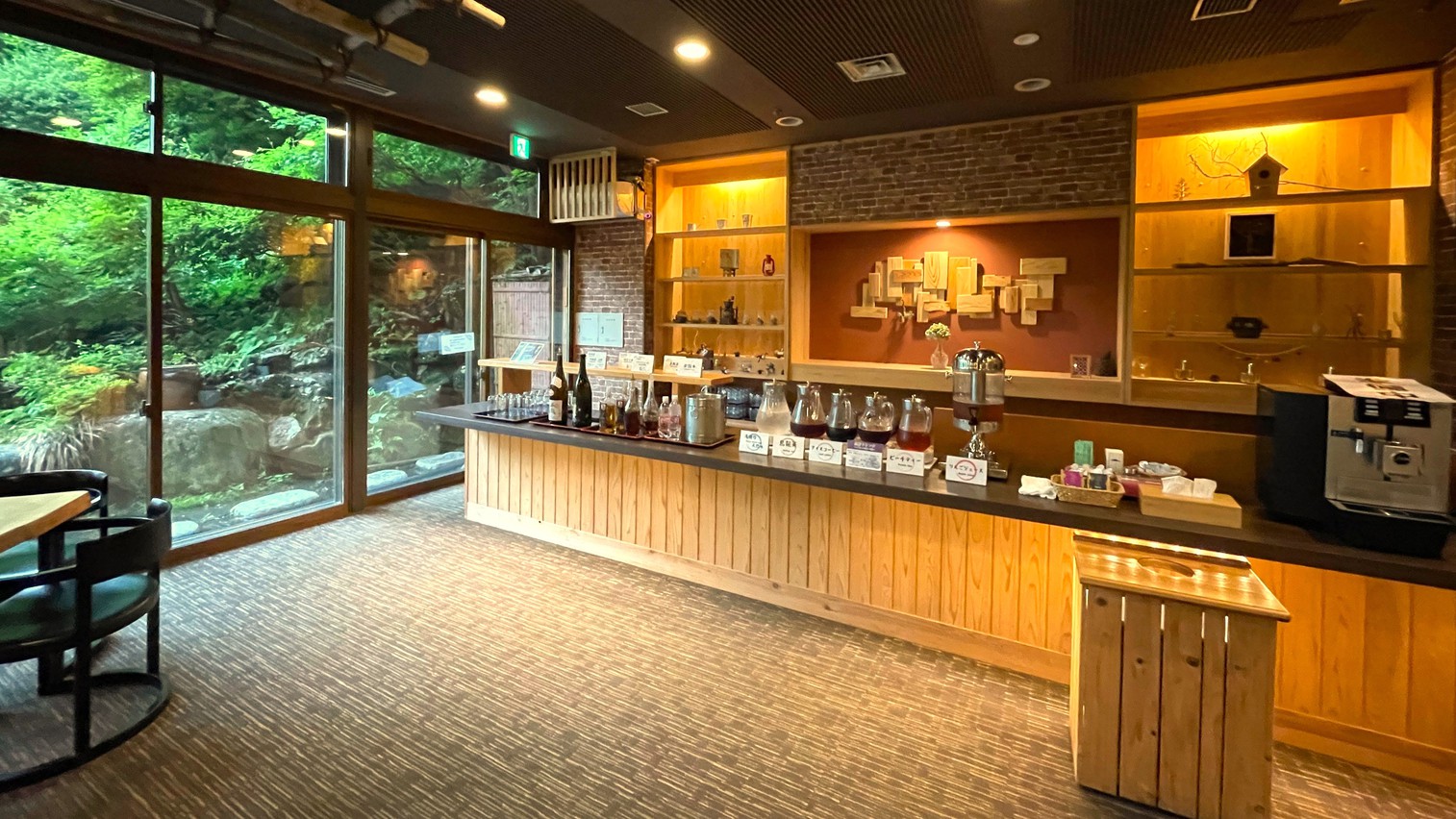 【素泊り（食事なし）】◆源泉かけ流しのお風呂を堪能　（近隣に飲食店舗はありません）